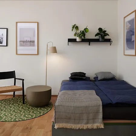 Apartament Apartia Krenova *