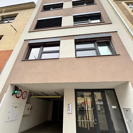 Apartament Apartia Krenova